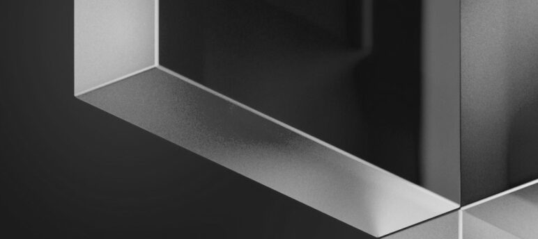 milad-fakurian-qyXipTWNeK8-unsplash (1)_r5_c1_processed_by_imagy